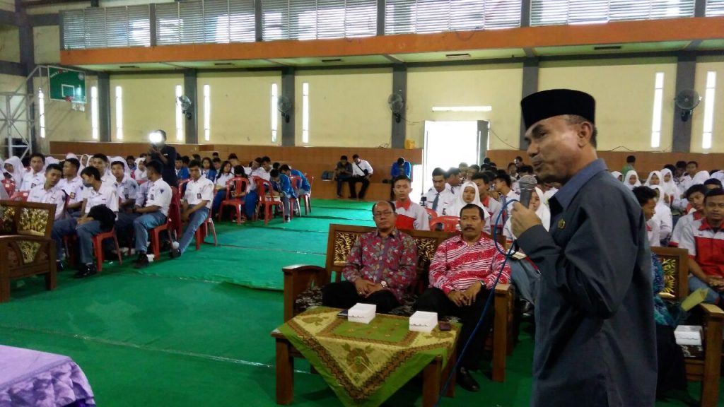 Pemkab Bojonegoro Menggelar Kegiatan Pendidikan Politik Pemilukada Bagi Para Pelajar
