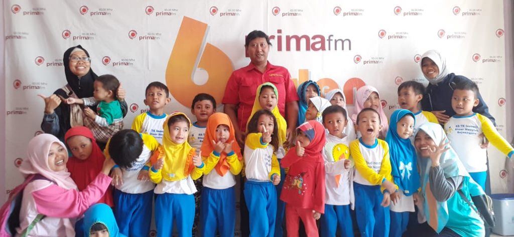 Siswa-Siswi TK Kunjungan ke Radio Prima FM