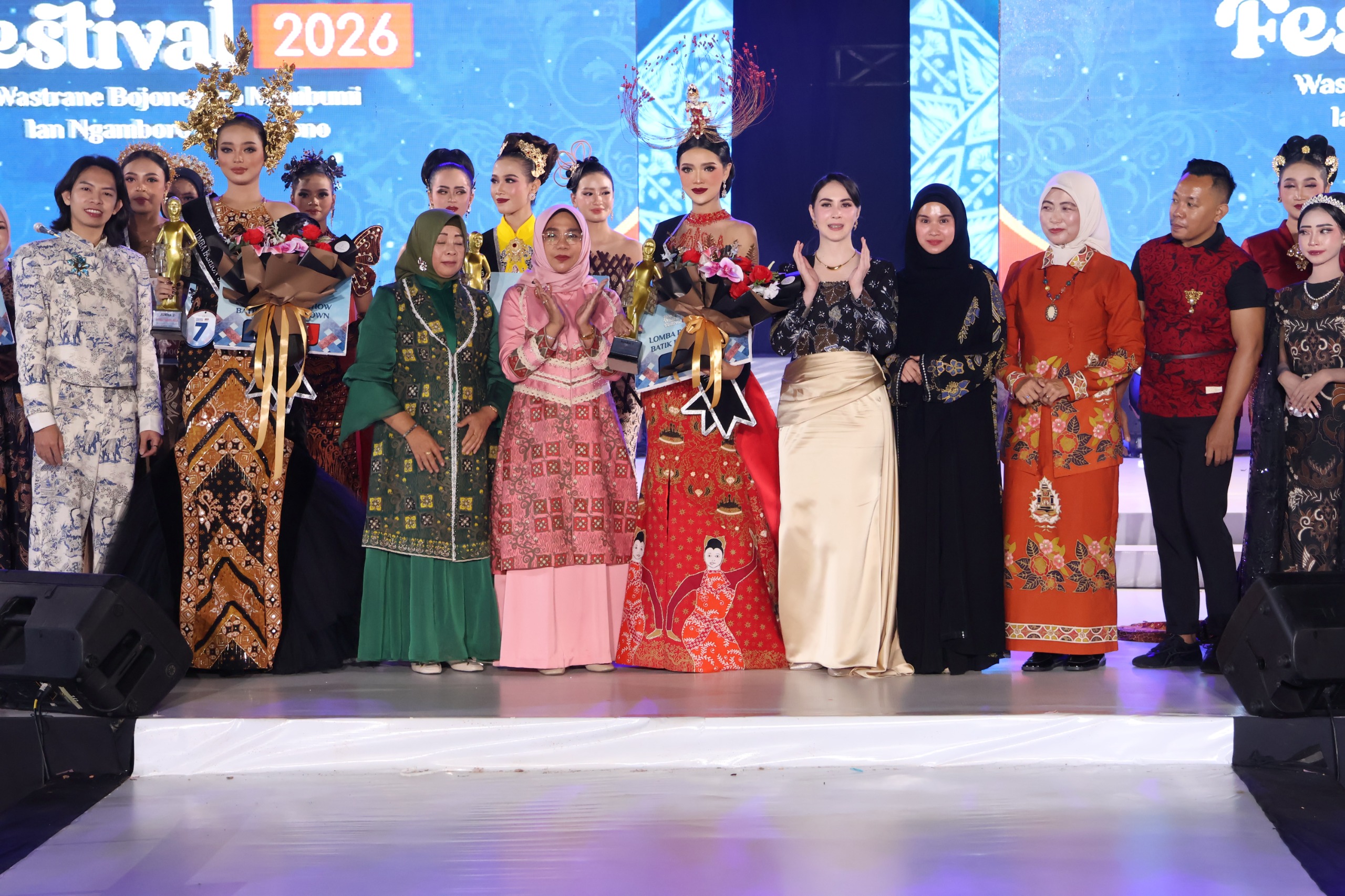 Fashion Show Batik Evening Gown di Panggung BWBF 2026/ Tunjukkan Kekayaan Wastra Nusantara//