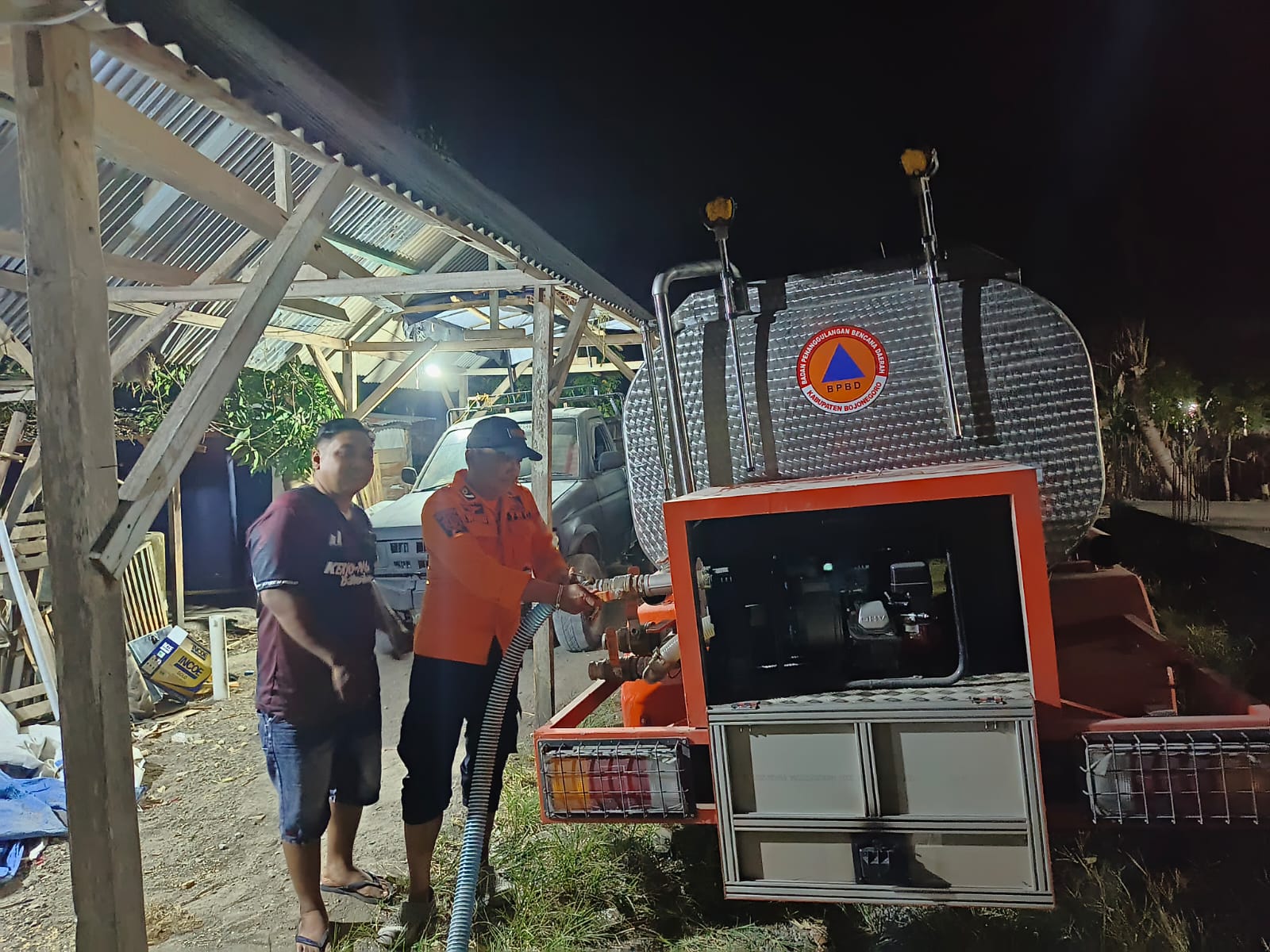 Pemkab Bojonegoro Lakukan Distribusi Air Bersih dan Pemetaan Kekeringan//