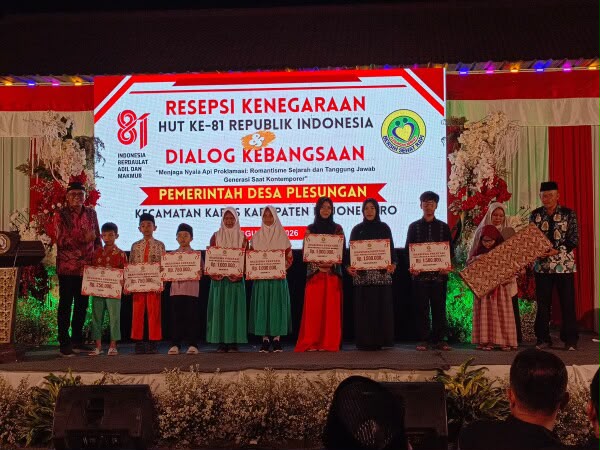 Desa Plesungan Gelar Resepsi Kenegaraan HUT ke-81, Beri Penghargaan dan Beasiswa Bagi Warganya