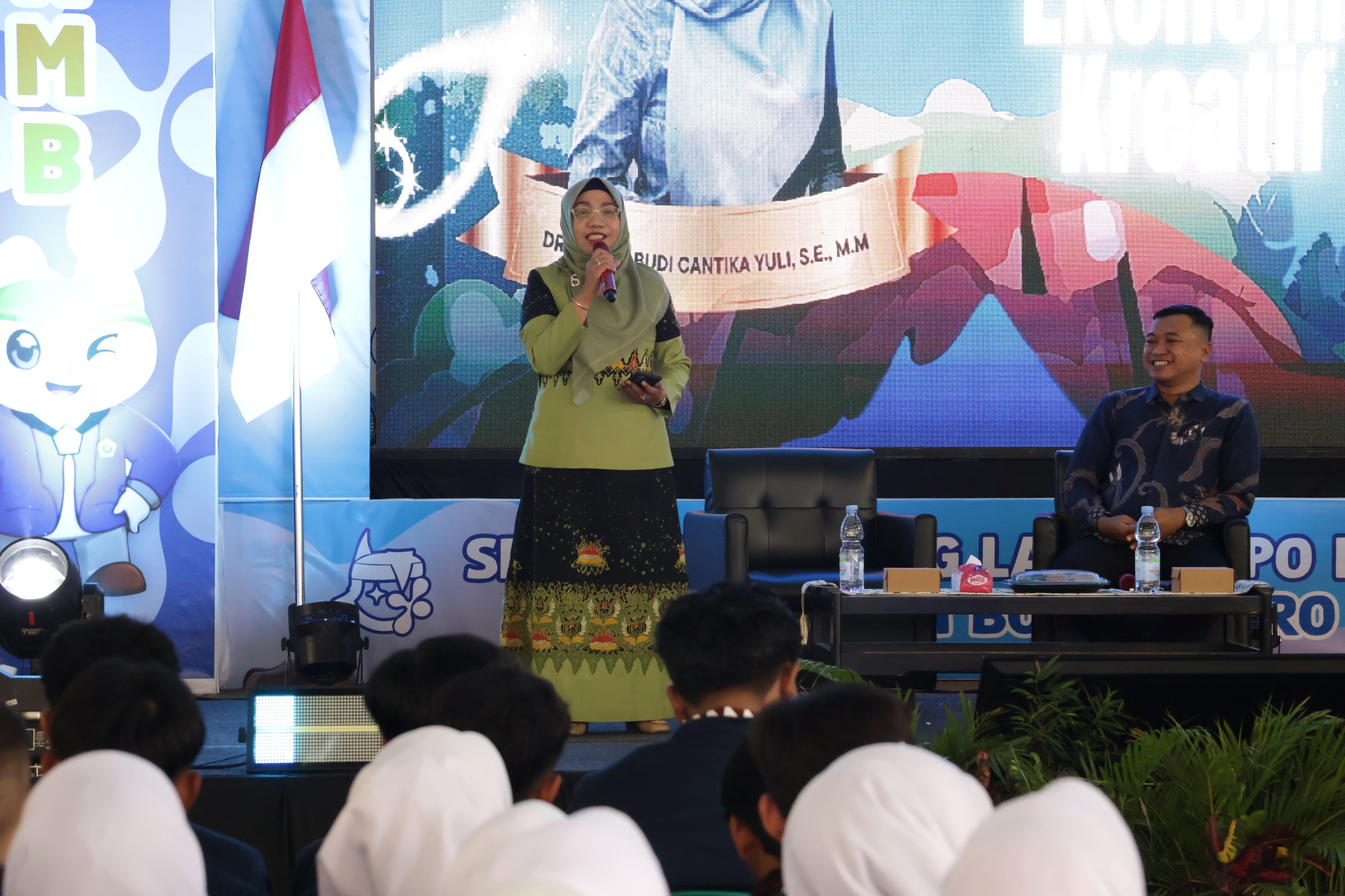 Cantika Wahono Motivasi Mahasiswa baru IKIP