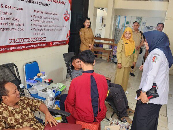 Donor Darah PMI Bojonegoro Digelar di Puskesmas Padangan, Semangat Membantu Sesama